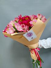 Букет цветов из:  Альстромерии в Зеленчукской