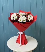 Букет ягоды на снегу в Зеленчукской Букет цветов из:  Хризантемы в Зеленчукской