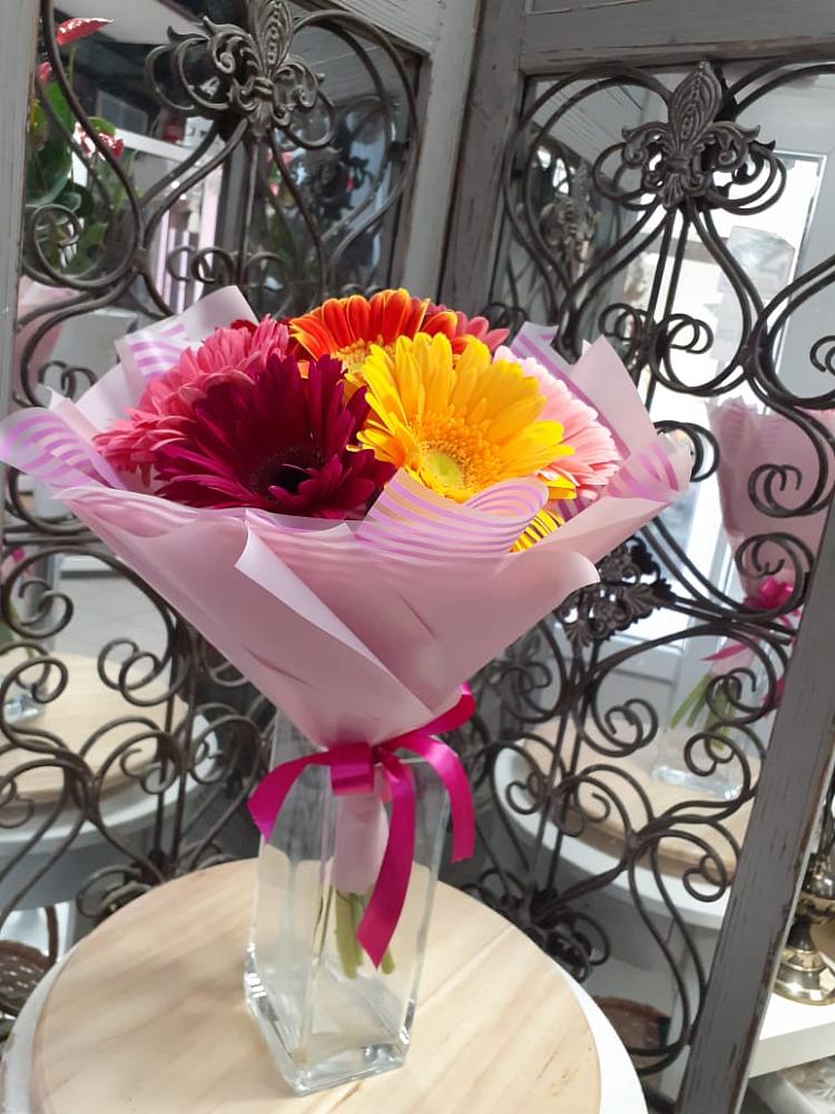 Букет цветов из: Герберы в Зеленчукской