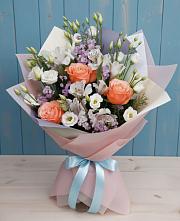 Букет Утренняя свежесть в Зеленчукской Букет цветов из:  Лизиантусы, Розы, Альстромерии и Гипсофила в Зеленчукской