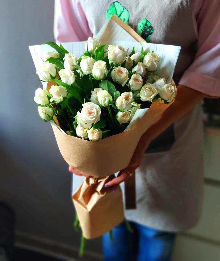 Букет цветов из: Розы в Зеленчукской
