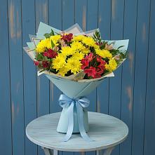 Букет сочные брызги в Зеленчукской Букет цветов из:  Альстромерии и Хризантемы в Зеленчукской