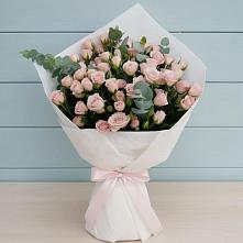 Букет цветов из:  Розы в Зеленчукской
