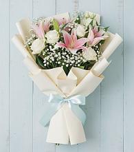 Букет цветов из:  Лилии в Зеленчукской