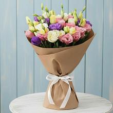 Букет цветов из:  Лизиантусы в Зеленчукской