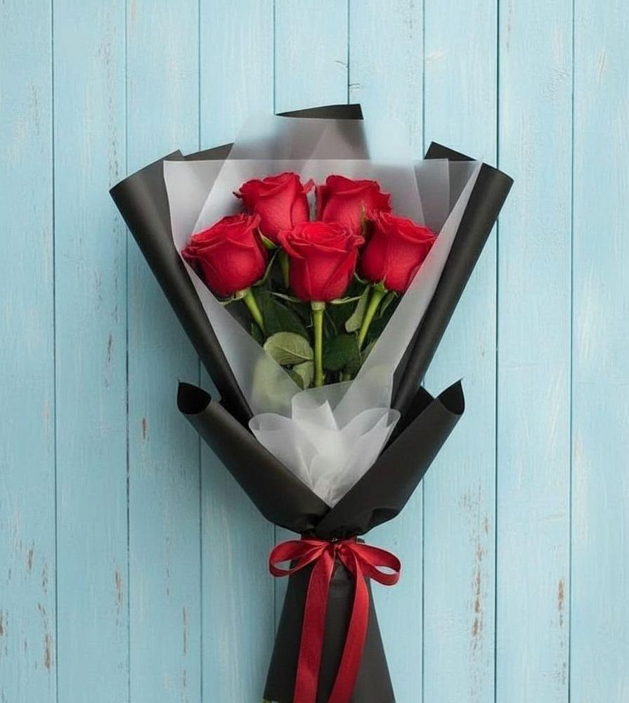 Букет в ритме города в Зеленчукской Букет цветов из: Розы в Зеленчукской