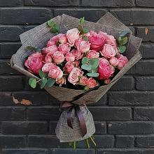 Букет цветов из:  Розы в Зеленчукской